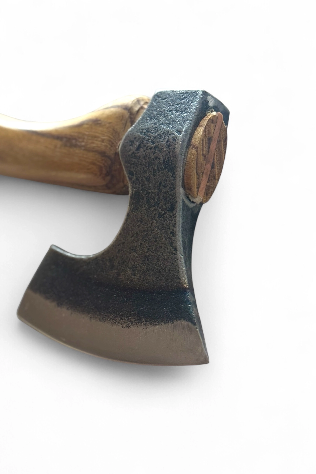 4140 Yüksek Karbonlu Çelikten Profesyonel Kamp & Outdoor Baltası